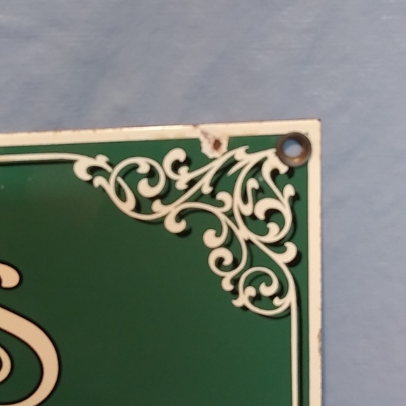 1984 Tourists Treated Same As Homefolks  Enamel Porcelain Sign The Painted Post - Picture 3 of 4